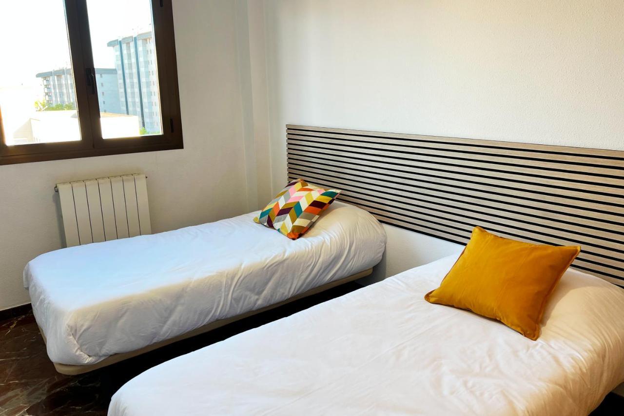Apartamentos Zaragoza 3000 Exterior photo