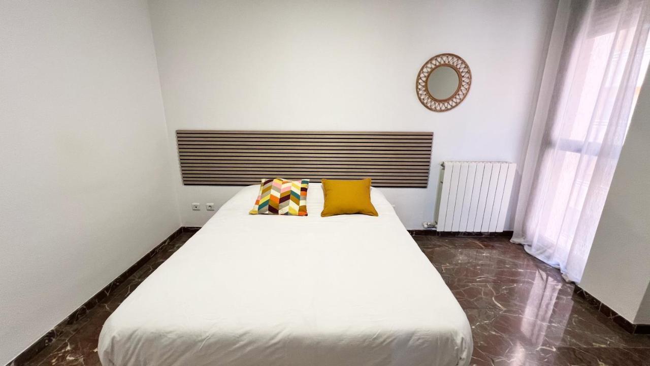 Apartamentos Zaragoza 3000 Exterior photo